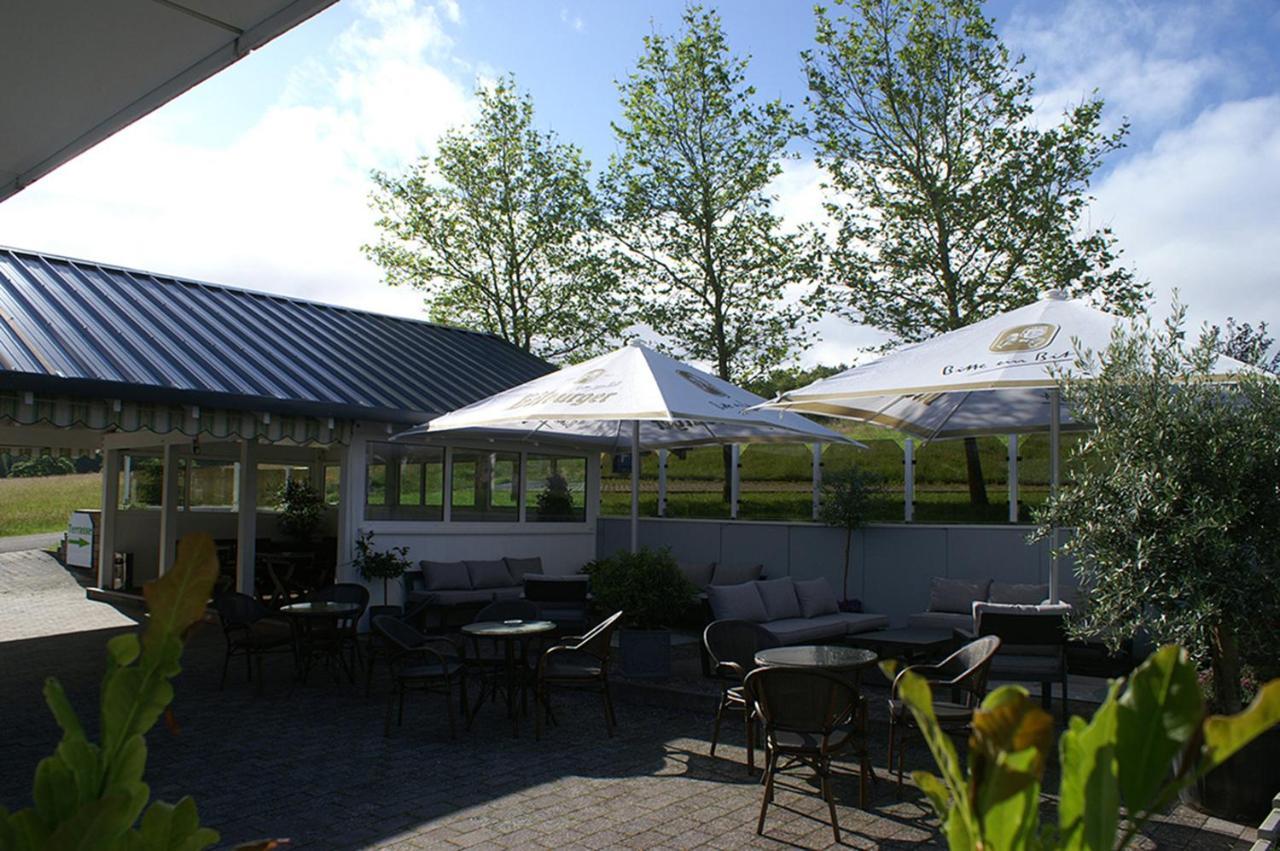 Haus Schieferstein Hotell Dahlem  Exteriör bild