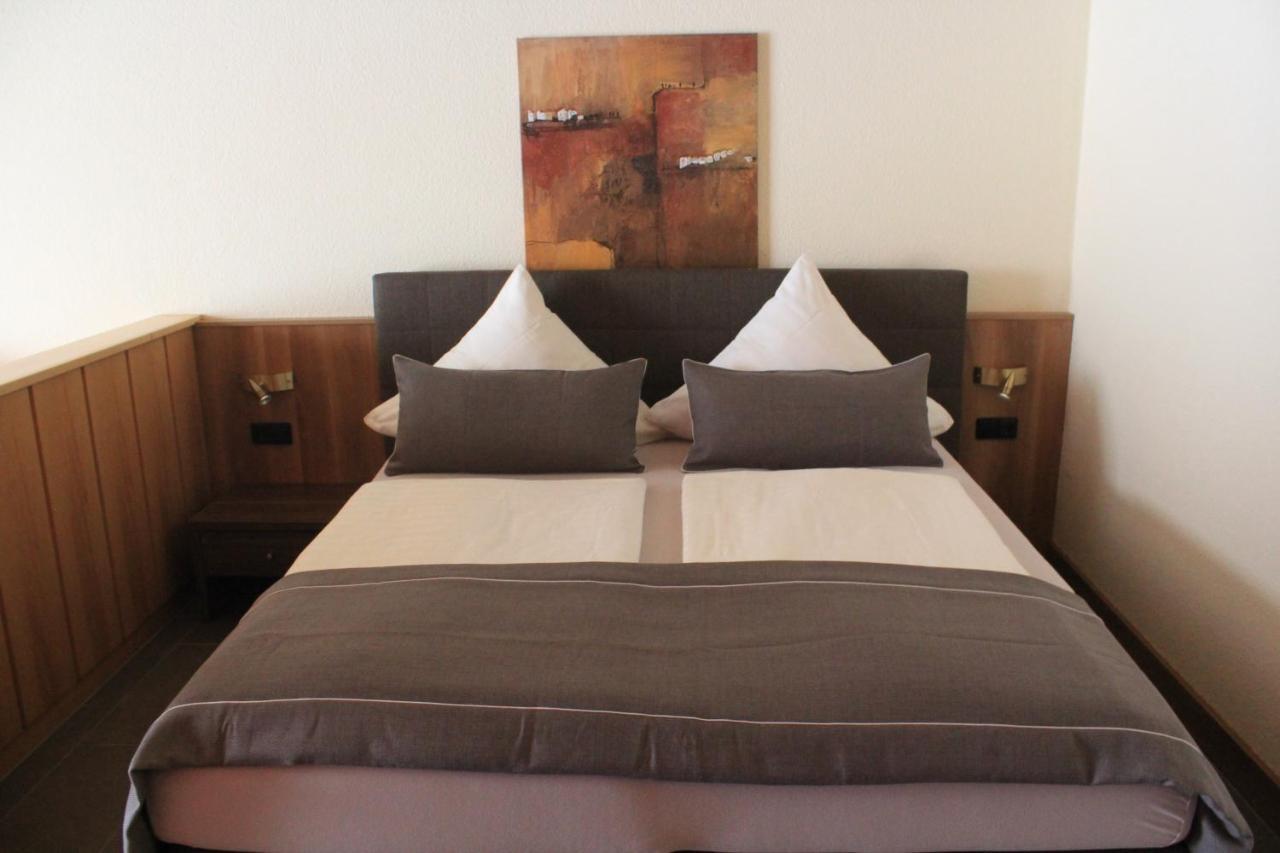 Haus Schieferstein Hotell Dahlem  Exteriör bild